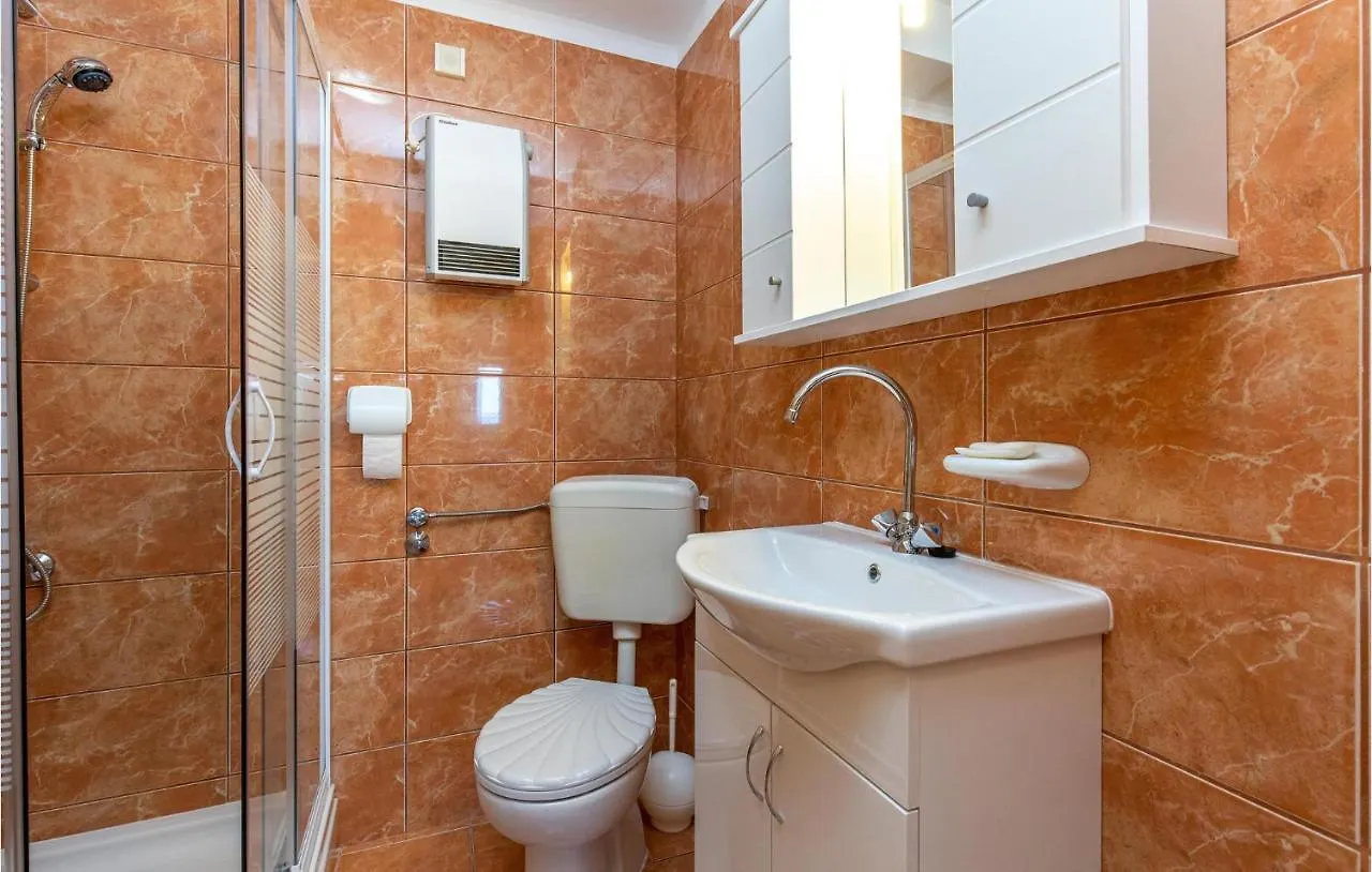 Amazing Apartment In Kostrena With 1 Bedrooms And Wifi
